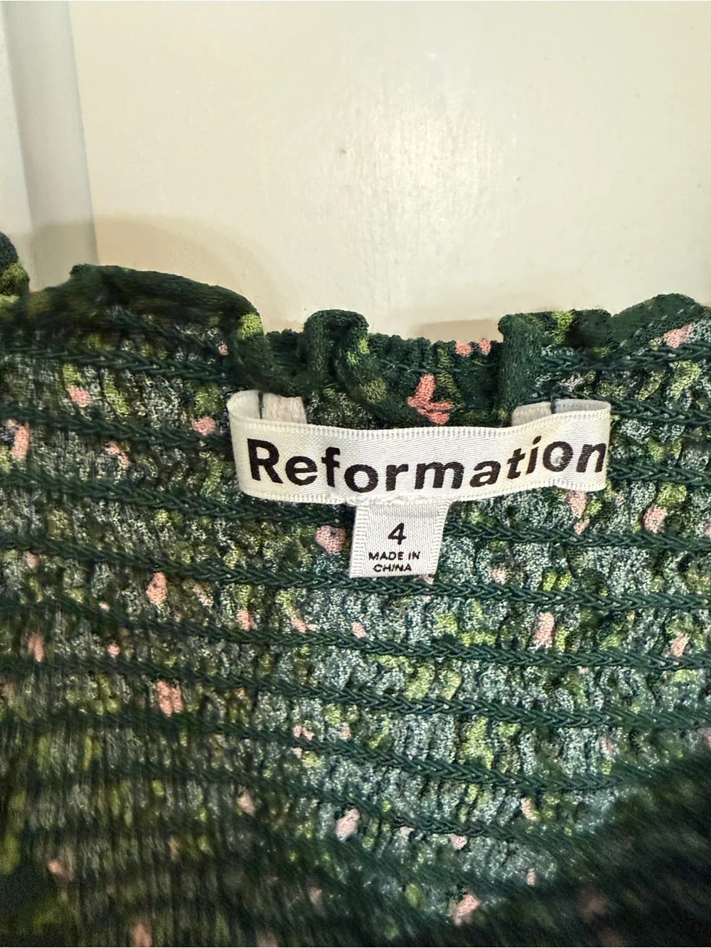 Reformation Clio Top Green Floral Long Sleeve Smocked Back Blouse 25926